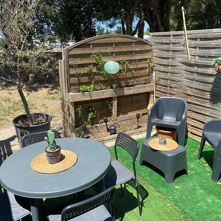 ארל Un Duplex Pour 4 Personne Residence De Vacances מראה חיצוני תמונה