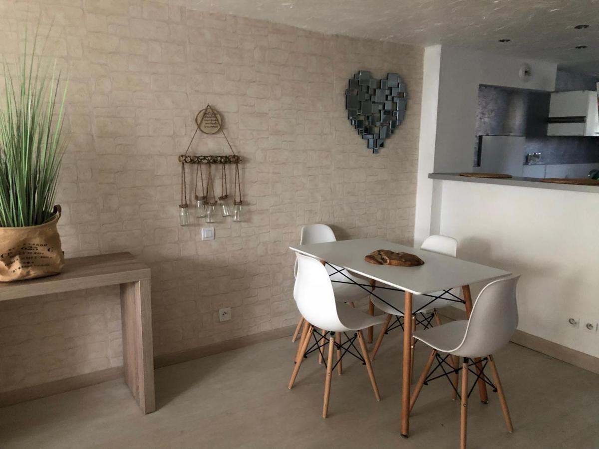 ארל Un Duplex Pour 4 Personne Residence De Vacances מראה חיצוני תמונה